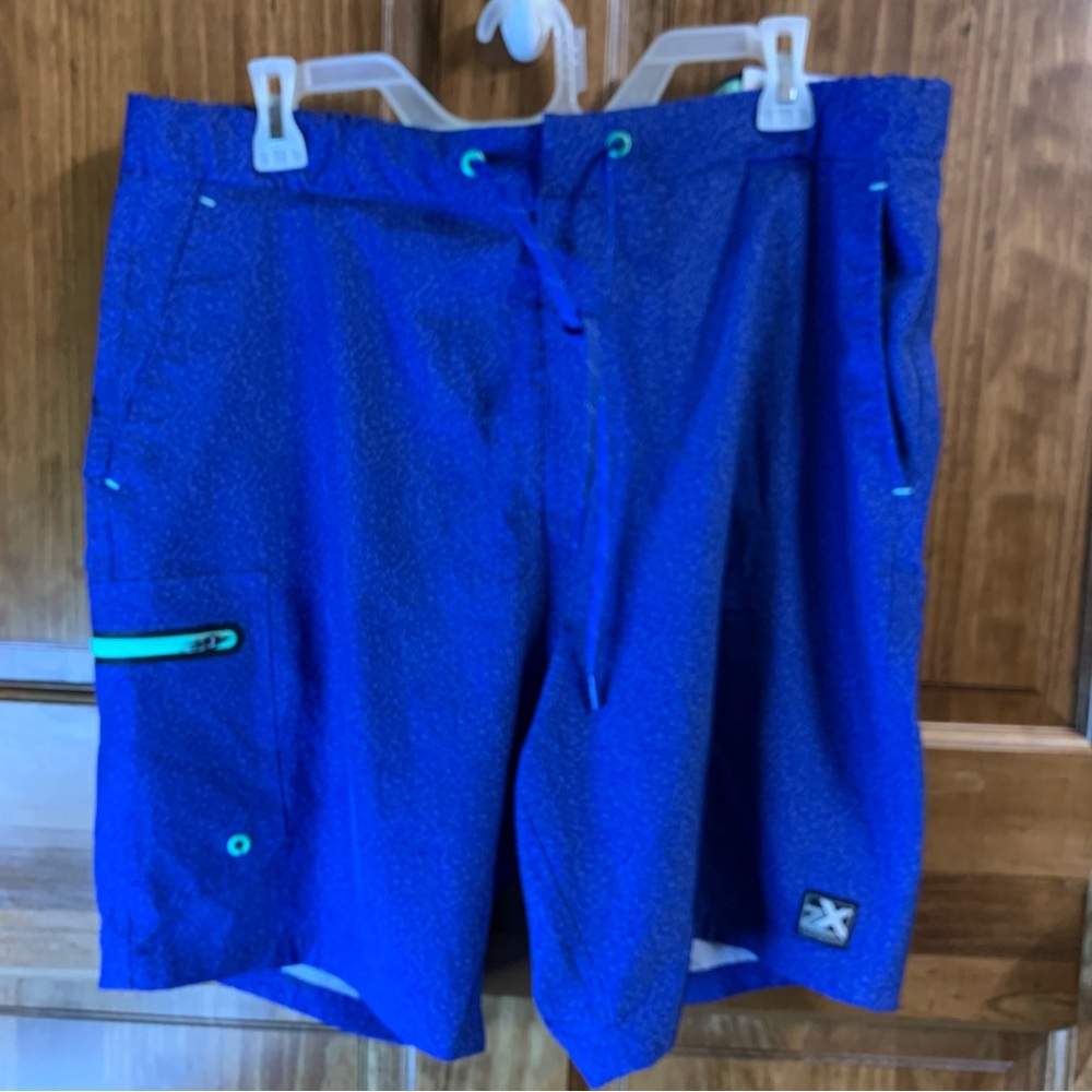 NWT Men’s size large zeroxposur swim trunks swim shorts